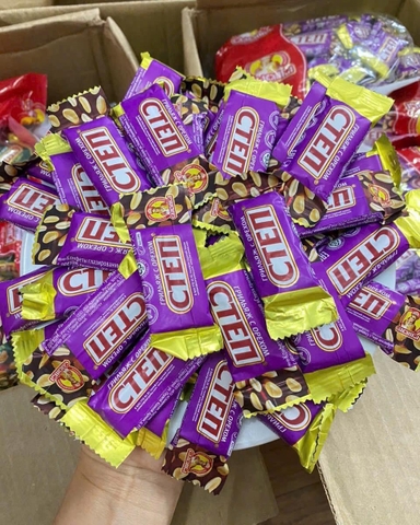 Kẹo Cten Nga vỏ tím nhân hạnh nhân túi 500gr