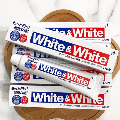 Kem Đánh Trắng Răng White & White Nhật Bản 150G