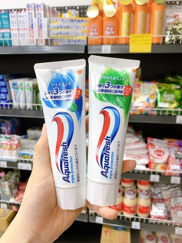 Kem đánh răng Aquafresh Nhật Bản