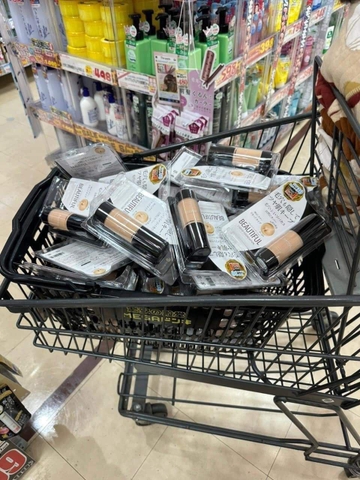 Kem nền Beautiful Liquid Foundation Nội Địa Nhật Bản