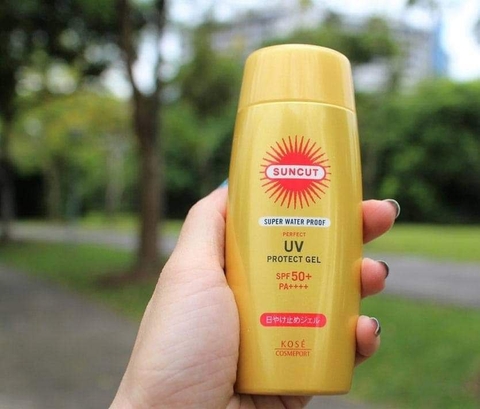 Kem chống nắng Kose Suncut SPF 50+ Nhật Bản