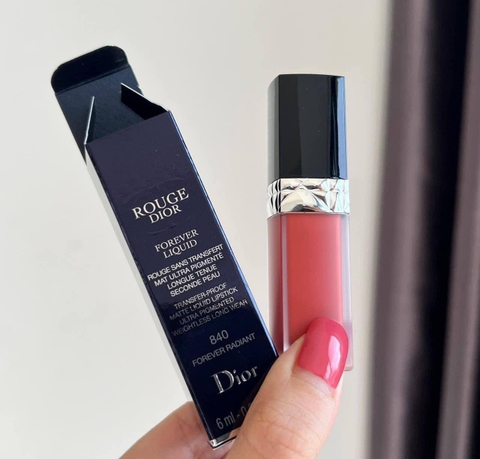 Son Dior kem 840 đỏ gạch