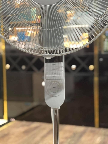 Quạt đứng Toshiba F-LSA20(H)VN có điều khiển