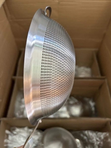 Dụng cụ lọc inox Miệng 16cm Cán dài 33cm