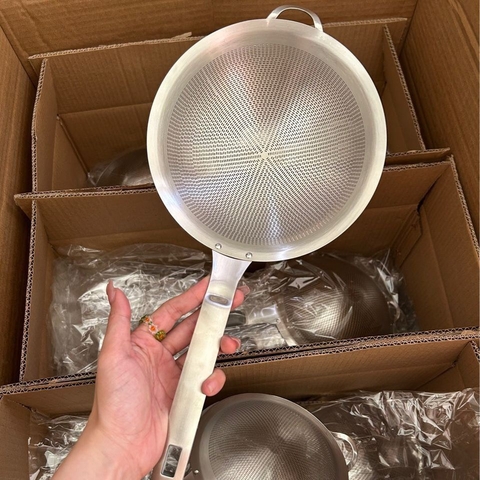 Dụng cụ lọc inox Miệng 16cm Cán dài 33cm