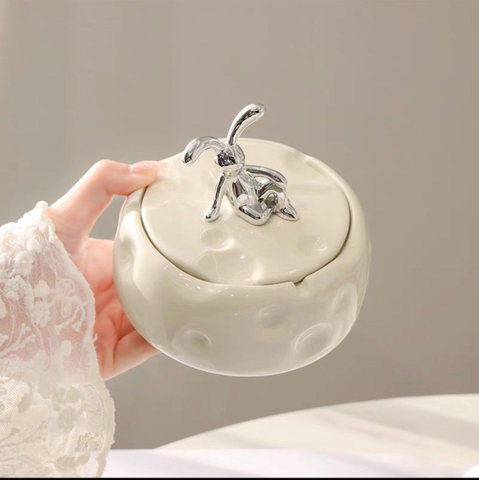 Gạt Tàn Thuốc Lá Bằng Gốm Có Nắp Đính Thỏ