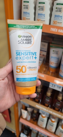 Kem chống nắng Garnier Pháp cho trẻ em 150ml