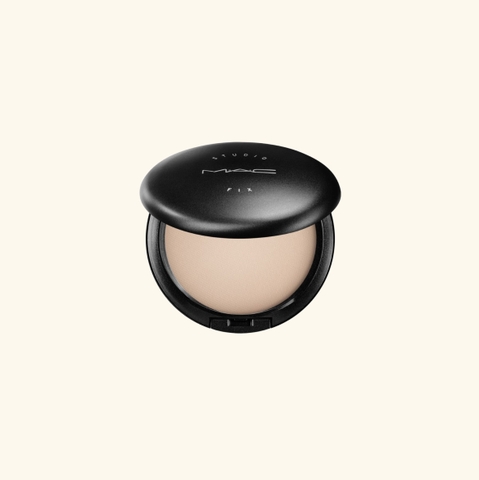 MAC Studio Fix Powder Plus Foundation