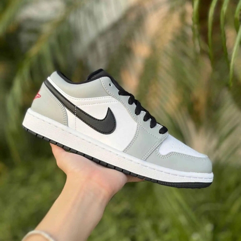 Giày Air Jordan 1 Low ‘Light Smoke Grey V2’ 553558-030