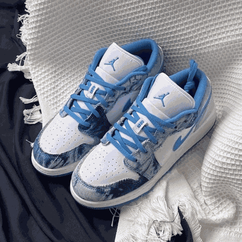 Giày Air Jordan 1 Low ‘Washed Denim’ GS DM8947-100