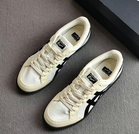 ONITSUKA TIGER ‘CREAM WHITE BLACK’