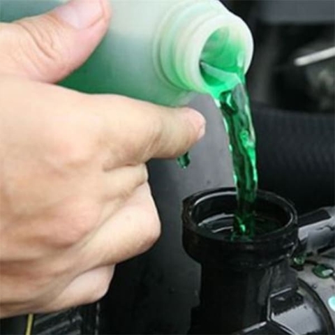 Nước làm mát ô tô