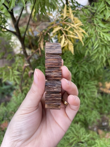 Lắc tay trầm hương tự nhiên Malai - Chuẩn Trầm