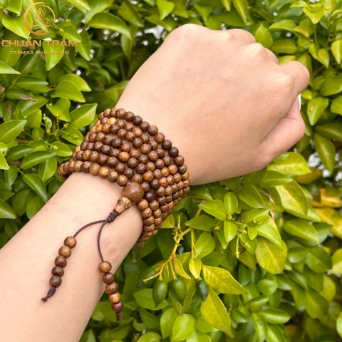 Vòng Tay Trầm Hương 216 hạt 4li tốc kiến vườn