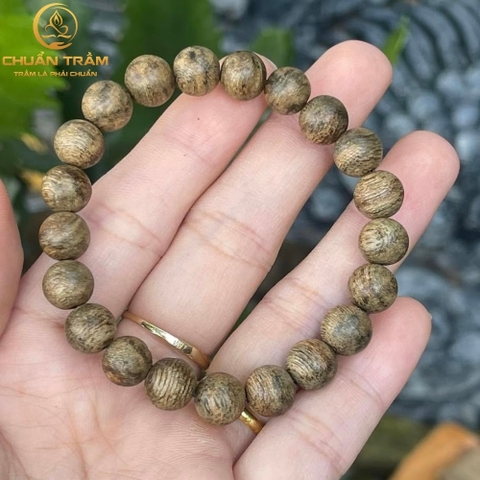 Vòng tay trầm hương banh đỏ Campuchia 8mm - Chuẩn Trầm