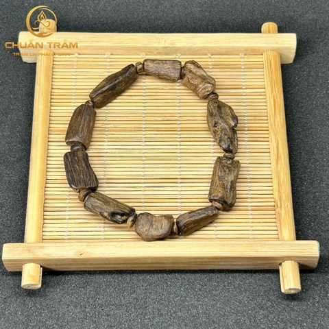 vòng tay trầm hương chìm Việt cao cấp 10,9g - chuẩn trầm