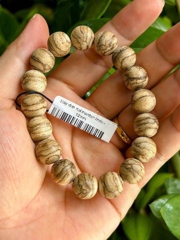 Vòng tay trầm hương Kalimantan indonesia - Chuẩn Trầm