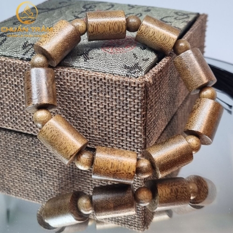 Vòng tay trầm hương kiểu trúc tốc vườn - Chuẩn Trầm