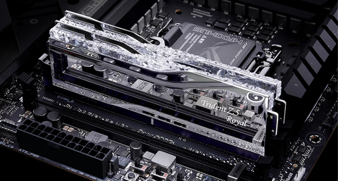 RAM Desktop G.Skill Trident Z5 Royal DDR5-6400 64GB Kit 2x32GB Bạc (F5-6400J3239G32GX2-TR5S)