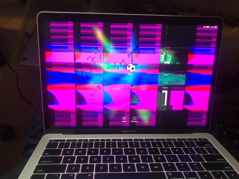 Khắc phục 06 lỗi màn hình MacBook Pro 2017 thường gặp