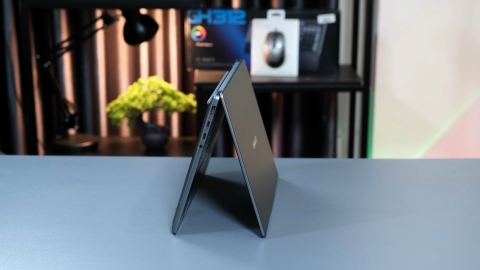 Lenovo IdeaPad 5 Pro 2025 ( Xiaoxin Pro 14C AKP10 )(AMD Ryzen AI 7H-350 | RAM 32G | SSD 1TB | 14 inch 2.8K OLED 120Hz )