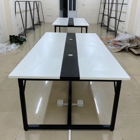 Bàn Phòng Họp Chân Sắt Đen Mặt Gỗ Công Nghiệp BHĐ_240