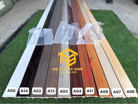 LEN CHÂN TƯỜNG DÁN SÀN CÂY 2,5M