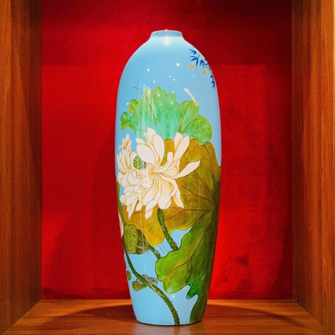 Sơn mài mỹ nghệ - Bình hoa Thanh Liên