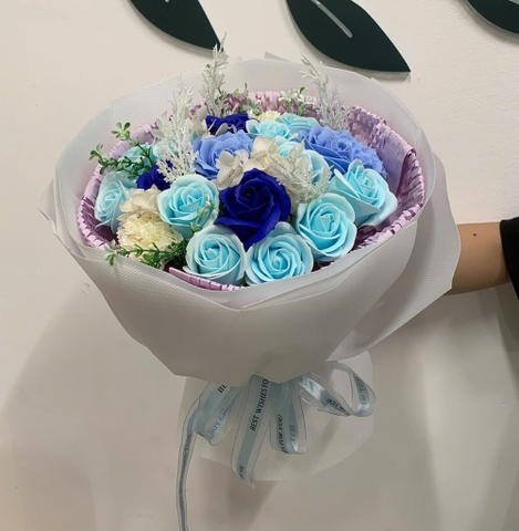 💙 Bó Hoa Sáp Xanh Pastel – Đẳng Cấp & Trường Tồn Như Tình Yêu Lâu Dài