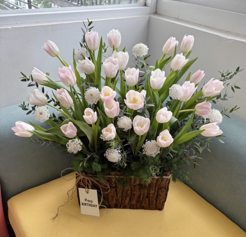 Hộp gỗ tulip đẹp—sang,phù hợp tặng sinh nhật,kỷ niệm,khai trương