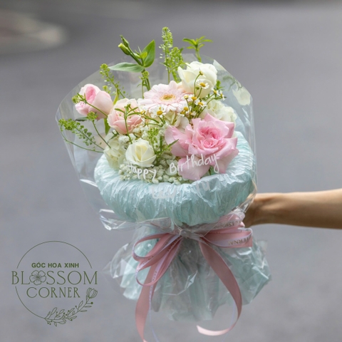 🎂 Bó Hoa Happy Birthday Pastel – Nhẹ Nhàng & Đáng Yêu