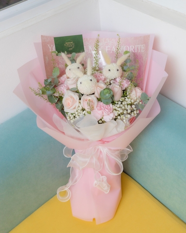Bó Hoa Hồng Pastel & PingpongThỏ Bông – Dễ Thương & Ngọt Ngào