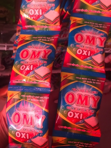 Bôt tay quan áo màu