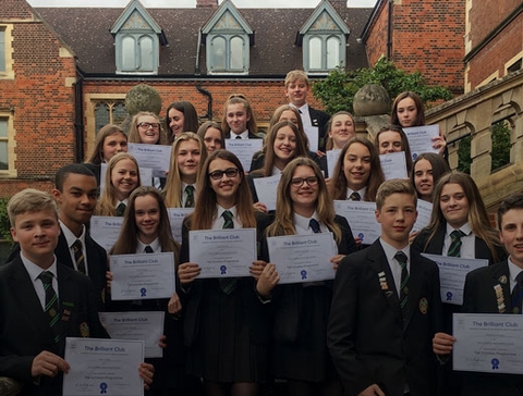 Bằng cấp, chứng nhận