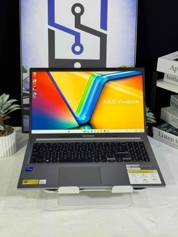 ASUS VIVOBOOK 15 2023 (Intel Core i7-13620H, 16Gb, 512Gb) - USED 99%