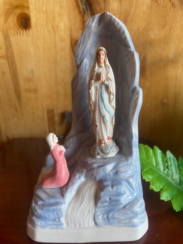 TƯỢNG ĐỨC MẸ LỘ ĐỨC (Hàng Đá)