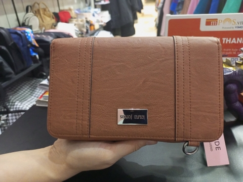 Ví cầm tay xuất khấu