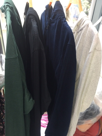 Áo khoác chống nắng Uniqlo