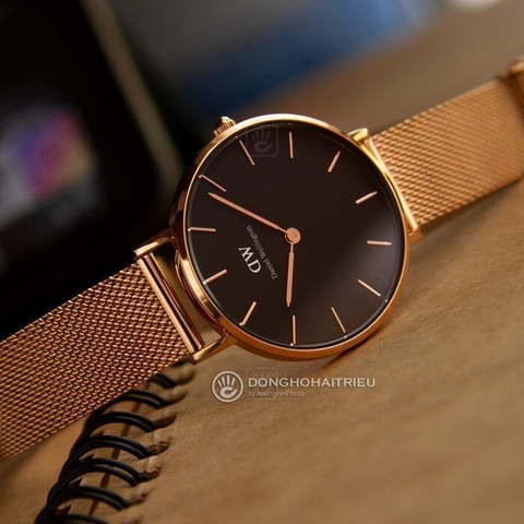DANIEL WELLINGTON DW00100161 – NỮ – QUARTZ (PIN) – MẶT SỐ 32MM, KÍNH CỨNG, CHỐNG NƯỚC 3ATM