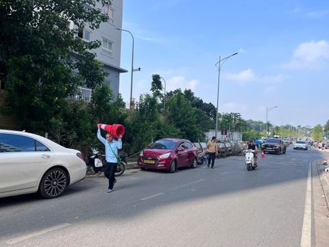 CHUNG TAY BẢO ĐẢM TRẬT TỰ GIAO THÔNG, XÂY DỰNG KHU DÂN CƯ VĂN MINH