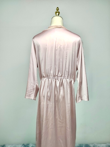 Váy lụa ngủ