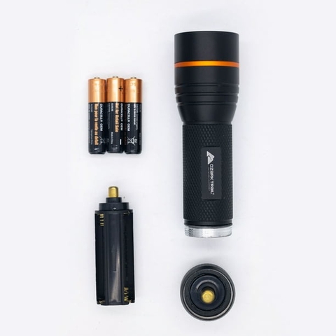 Đèn pin LED Ozark Trail 420