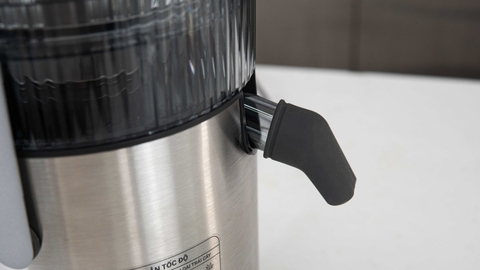 Máy ép trái cây Uniblend SS-83