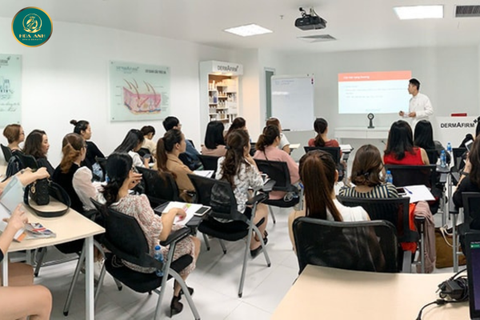 KHÓA HỌC CHĂM SÓC DA TẠI THẨM MỸ VIỆN HOA ANH - UY TÍN TẠO NÊN THƯƠNG HIỆU