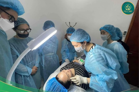 KHÓA HỌC TIÊM FILLER – BƯỚC ĐỆM VỮNG CHẮC CHO SỰ NGHIỆP LÀM ĐẸP CỦA BẠN