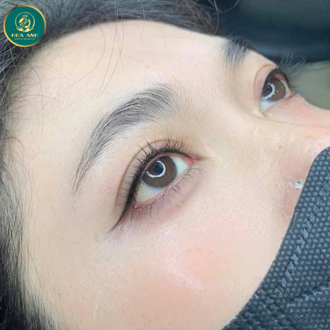 Khóa Học Phun Mí Chuyên Sâu – Bước Đột Phá Trong Nghề Thẩm Mỹ