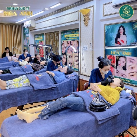 Khóa Học Phun Xăm Thẩm Mỹ – Bước Khởi Đầu Vững Chắc Cho Sự Nghiệp Làm Đẹp