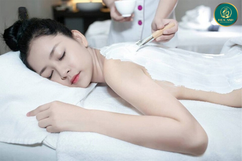 KHÓA HỌC TẮM TRẮNG CHUYÊN NGHIỆP – BÍ QUYẾT CHO LÀN DA TRẮNG SÁNG RẠNG NGỜI