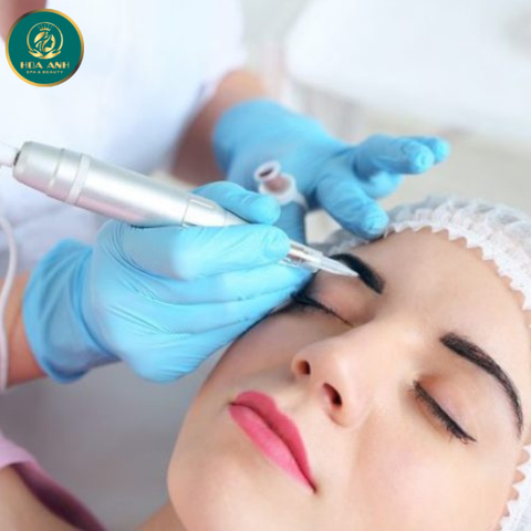 KHÓA HỌC ĐÀO TẠO PHUN XĂM THẨM MỸ