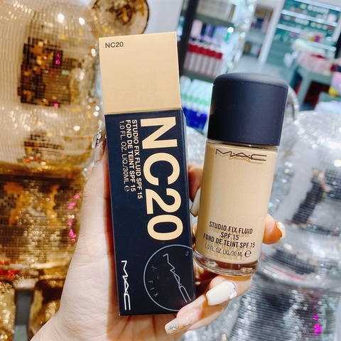 Kem nền MAC NC20 30ml